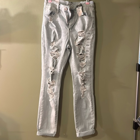 Rue 21 jeans - Picture 1 of 6